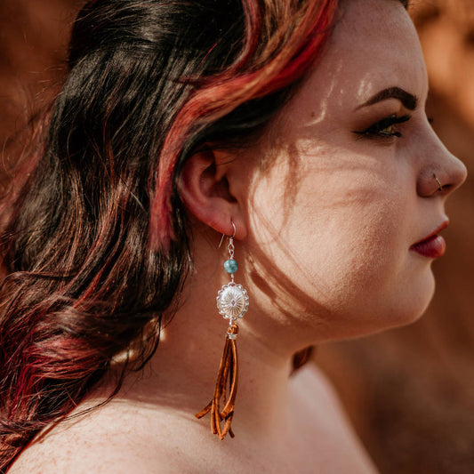 The Quetzal Earrings in color sparrow